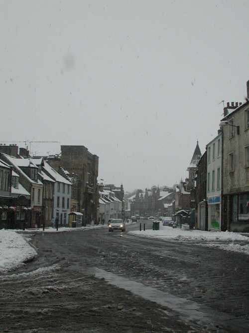Linlithgow High Street photo